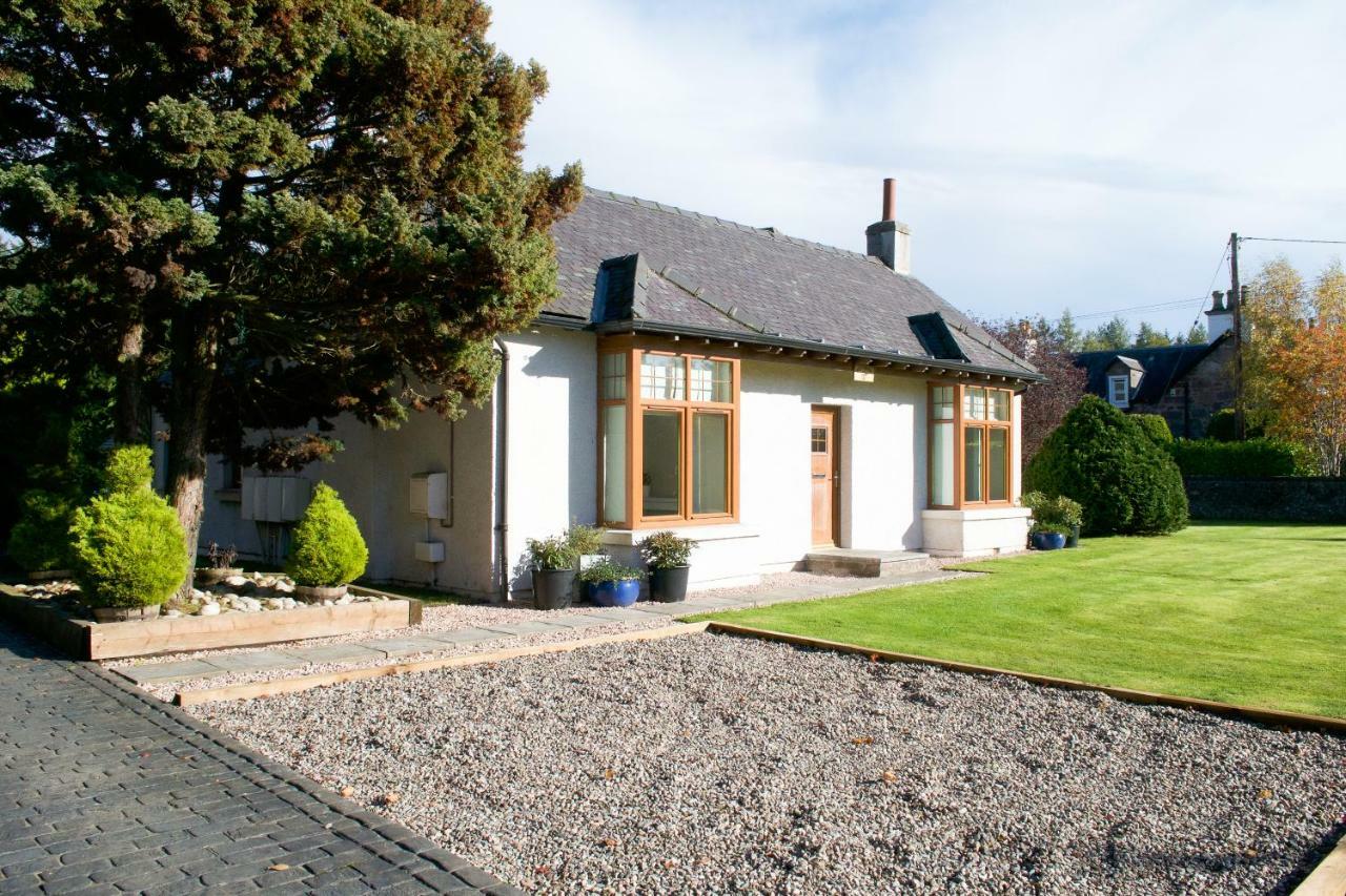 Millbank Cottage Blairgowrie and Rattray Exterior photo